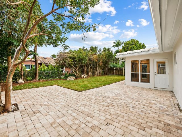242 Lombardy Avenue, Lauderdale-By-The-Sea, Fort Lauderdale, FL 33308