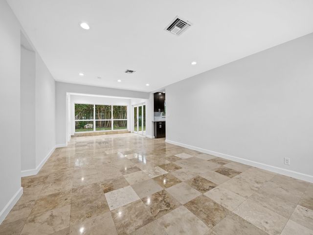 242 Lombardy Avenue, Lauderdale-By-The-Sea, Fort Lauderdale, FL 33308