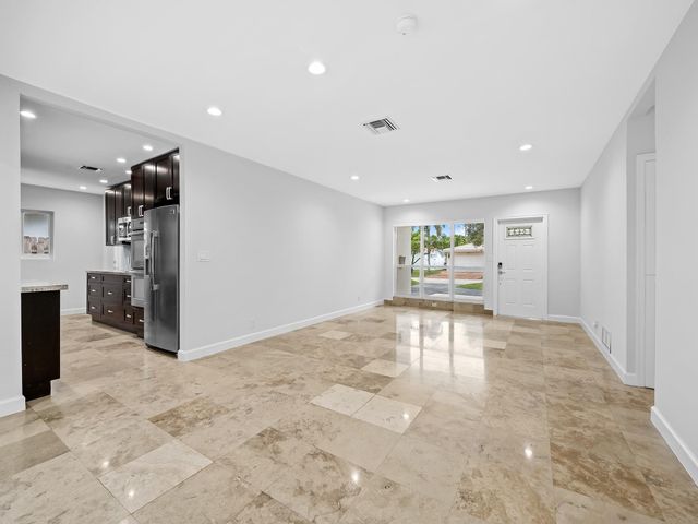 242 Lombardy Avenue, Lauderdale-By-The-Sea, Fort Lauderdale, FL 33308