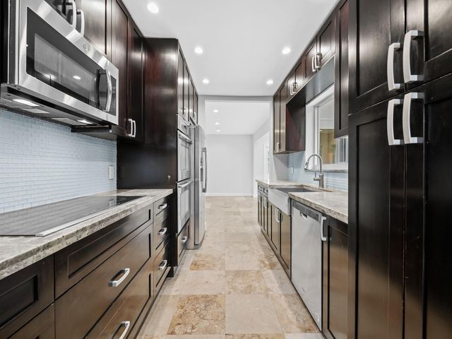 242 Lombardy Avenue, Lauderdale-By-The-Sea, Fort Lauderdale, FL 33308