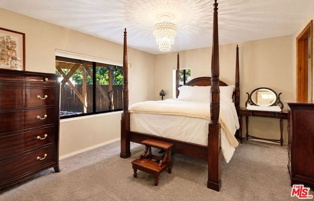 490 Lark Road, Wrightwood, CA 92397