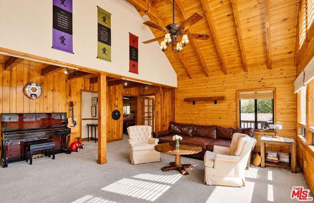 490 Lark Road, Wrightwood, CA 92397