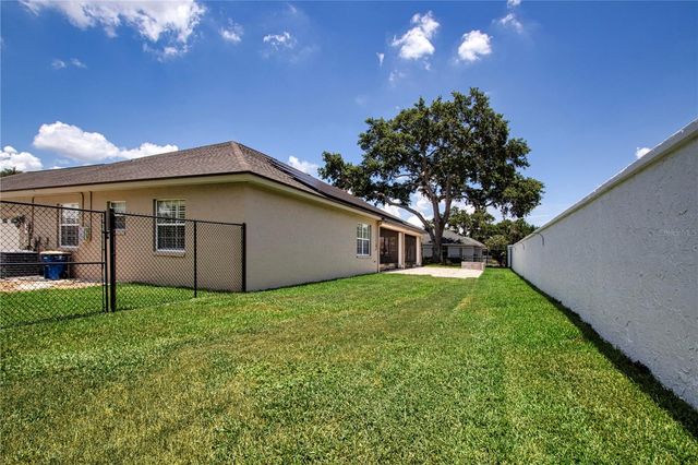 905 SQUARE LAKE DRIVE, Bartow, FL 33830
