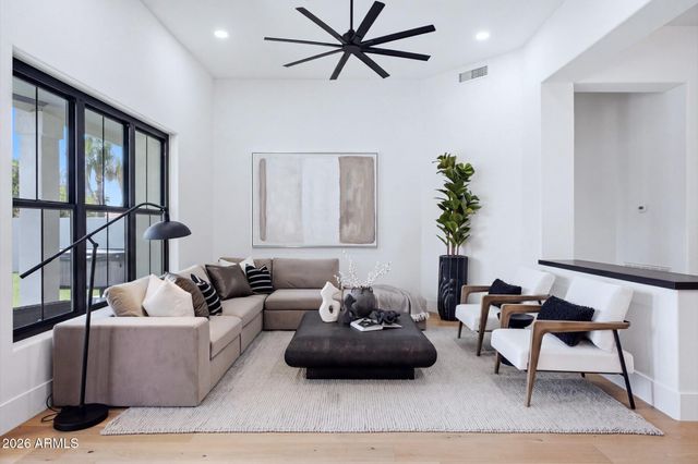 8953 E CAPTAIN DREYFUS Avenue, Scottsdale, AZ 85260
