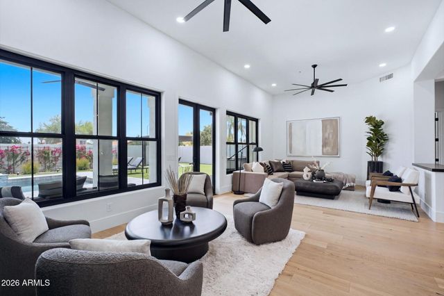 8953 E CAPTAIN DREYFUS Avenue, Scottsdale, AZ 85260