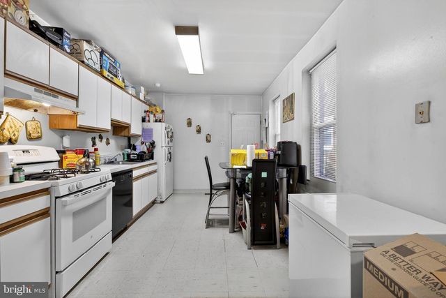 1313 N WALNUT ST, Wilmington, DE 19801