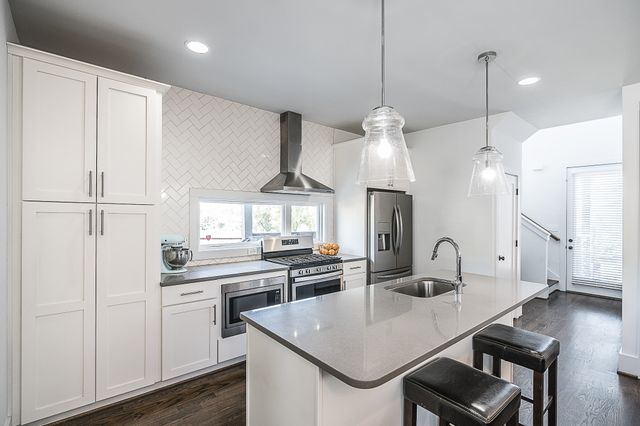 5925 Robertson Ave, Nashville, TN 37209