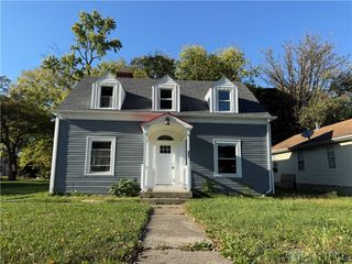 27 E Hudson Avenue, Dayton, OH 45405