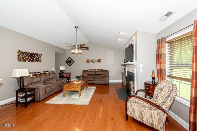 1725 River Mist Lane, Sevierville, TN 37876