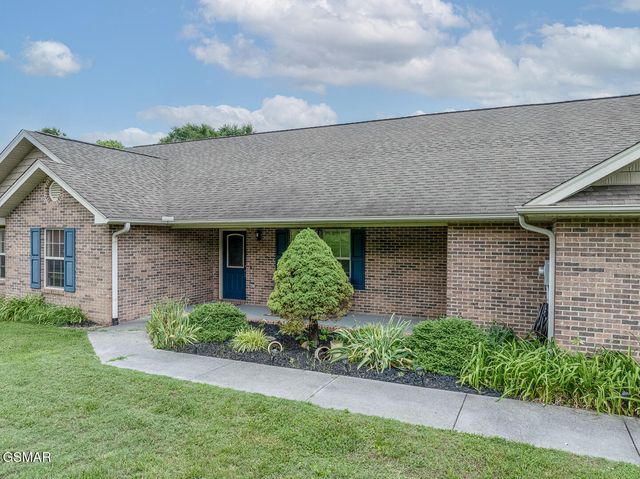 1725 River Mist Lane, Sevierville, TN 37876
