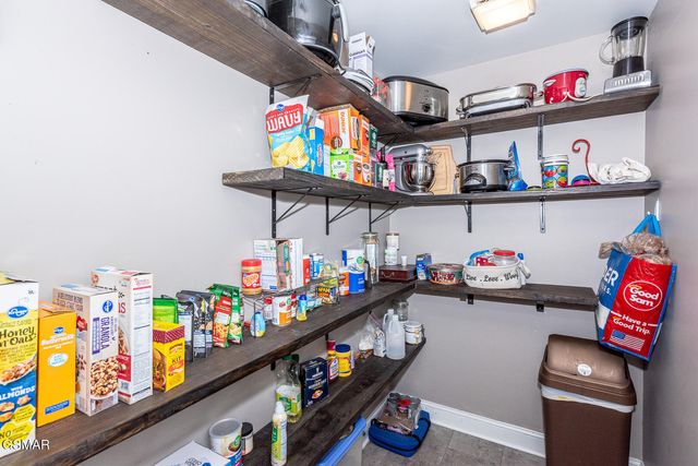 1725 River Mist Lane, Sevierville, TN 37876