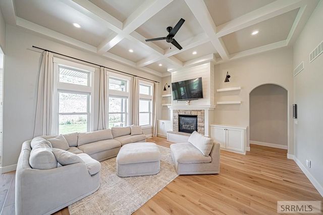 6330 E Middle Fork Road, Idaho Falls, ID 83406