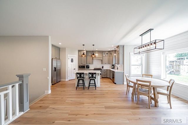 6330 E Middle Fork Road, Idaho Falls, ID 83406