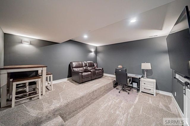 6330 E Middle Fork Road, Idaho Falls, ID 83406