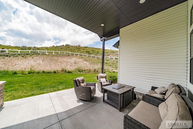 6330 E Middle Fork Road, Idaho Falls, ID 83406