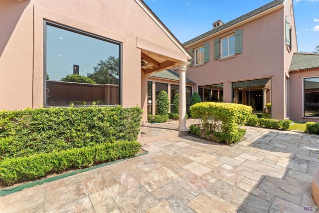 67 Jamestowne Ct, Baton Rouge, LA 70809