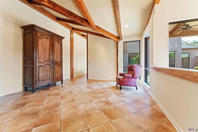 67 Jamestowne Ct, Baton Rouge, LA 70809