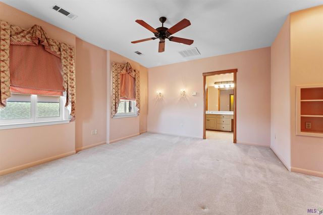 67 Jamestowne Ct, Baton Rouge, LA 70809