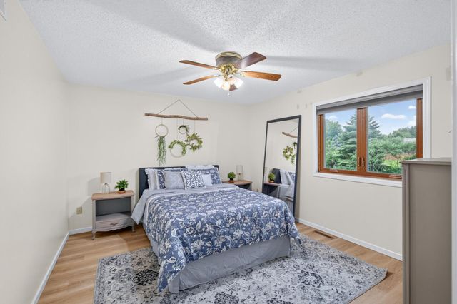 18853 English Avenue, Farmington, MN 55024