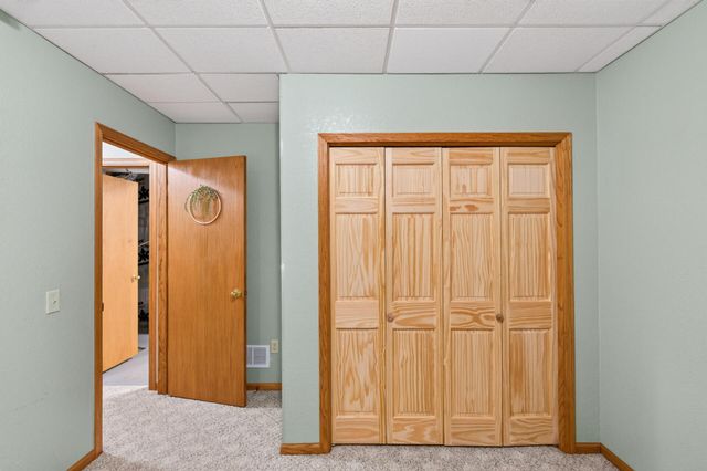 18853 English Avenue, Farmington, MN 55024
