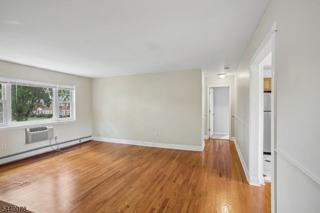 1279 Valley Rd, Wayne Twp., NJ 07470
