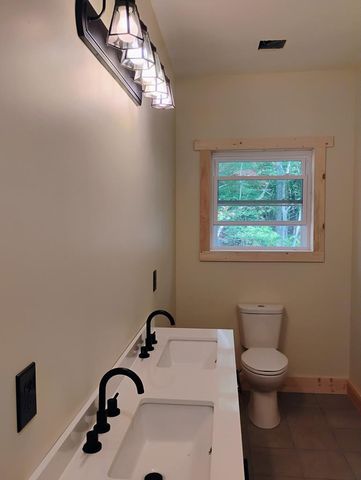 400 Molly Circle, Ellijay, GA 30540