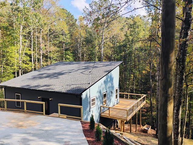 400 Molly Circle, Ellijay, GA 30540