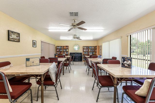 9220 SW 14th Street 3-208, Boca Raton, FL 33428