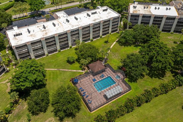 9220 SW 14th Street 3-208, Boca Raton, FL 33428