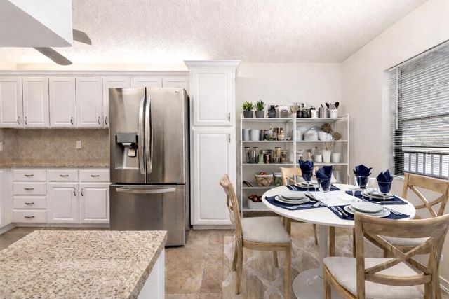 9220 SW 14th Street 3-208, Boca Raton, FL 33428