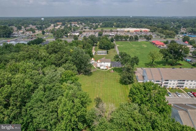 1326 FORREST AVE, Dover, DE 19904