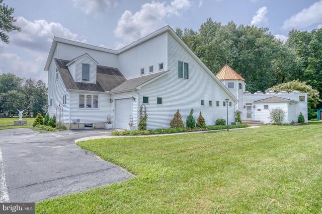 1326 FORREST AVE, Dover, DE 19904