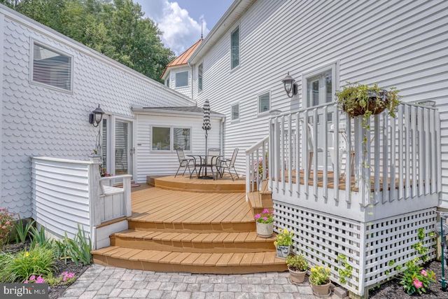 1326 FORREST AVE, Dover, DE 19904