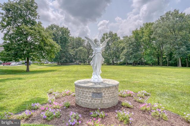 1326 FORREST AVE, Dover, DE 19904