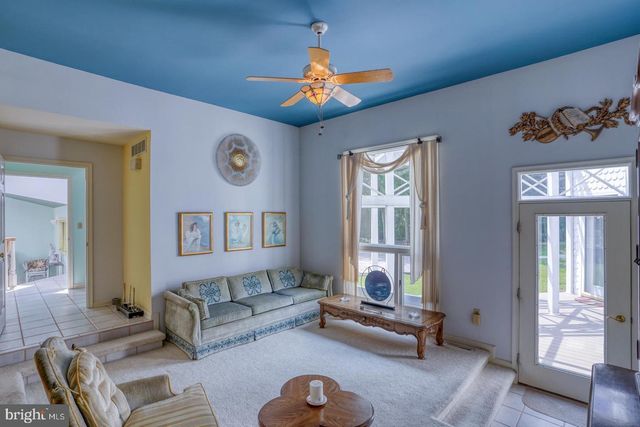 1326 FORREST AVE, Dover, DE 19904