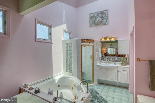 1326 FORREST AVE, Dover, DE 19904