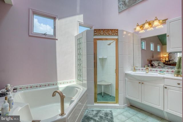 1326 FORREST AVE, Dover, DE 19904