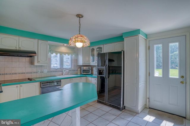 1326 FORREST AVE, Dover, DE 19904