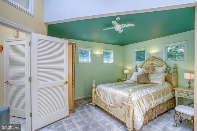 1326 FORREST AVE, Dover, DE 19904