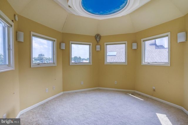 1326 FORREST AVE, Dover, DE 19904