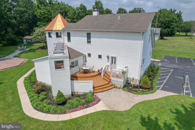 1326 FORREST AVE, Dover, DE 19904