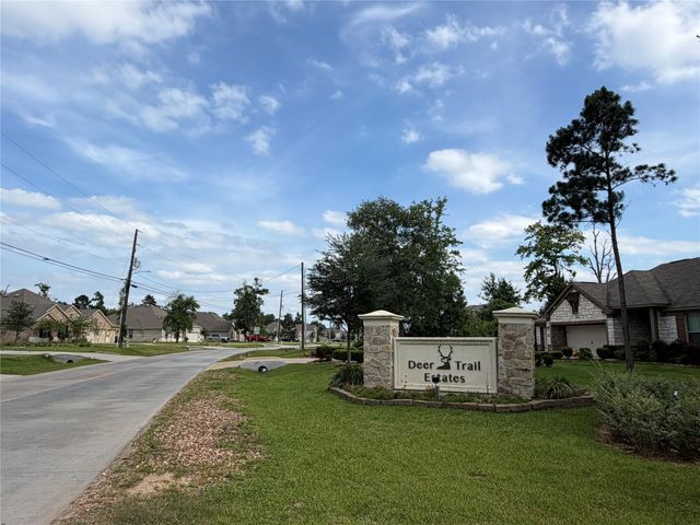 6218 Rolling Hills Road, Conroe, TX 77303