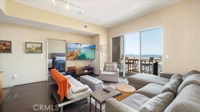 488 E Ocean 708, Long Beach, CA 90802