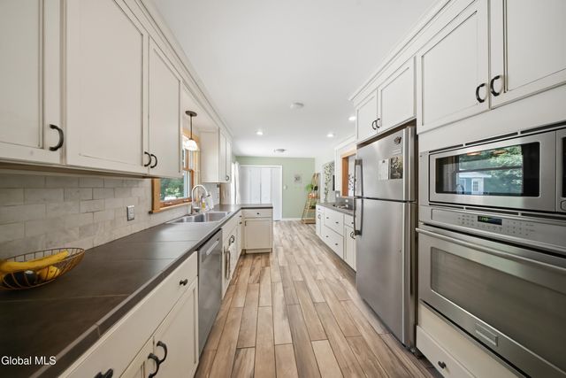 1276 Spring Avenue, Brunswick, NY 12198