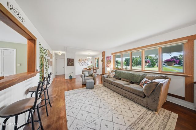 1276 Spring Avenue, Brunswick, NY 12198