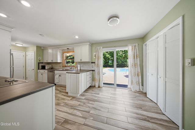 1276 Spring Avenue, Brunswick, NY 12198