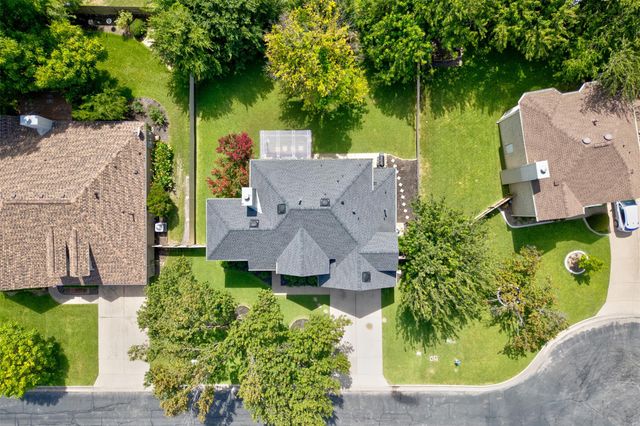 306 Thunderbay DR, Georgetown, TX 78626