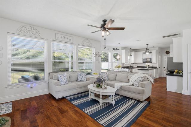 306 Thunderbay DR, Georgetown, TX 78626
