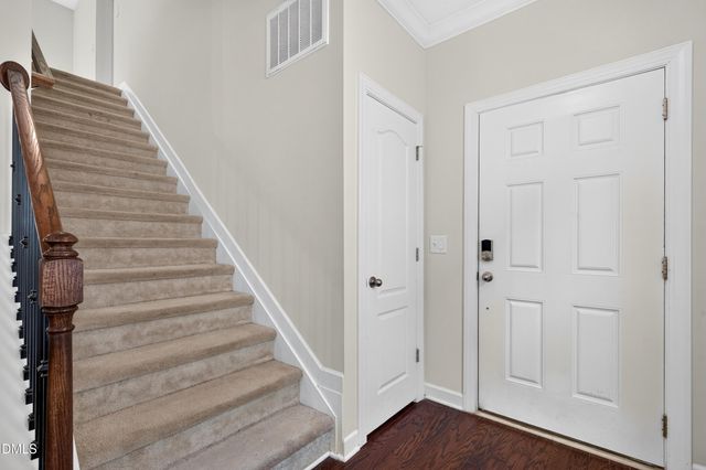 2139 Gregor Overlook Lane, Apex, NC 27502