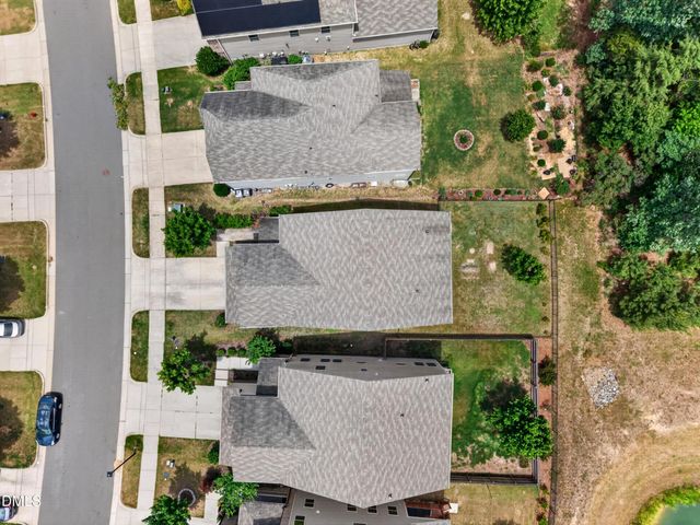 2139 Gregor Overlook Lane, Apex, NC 27502